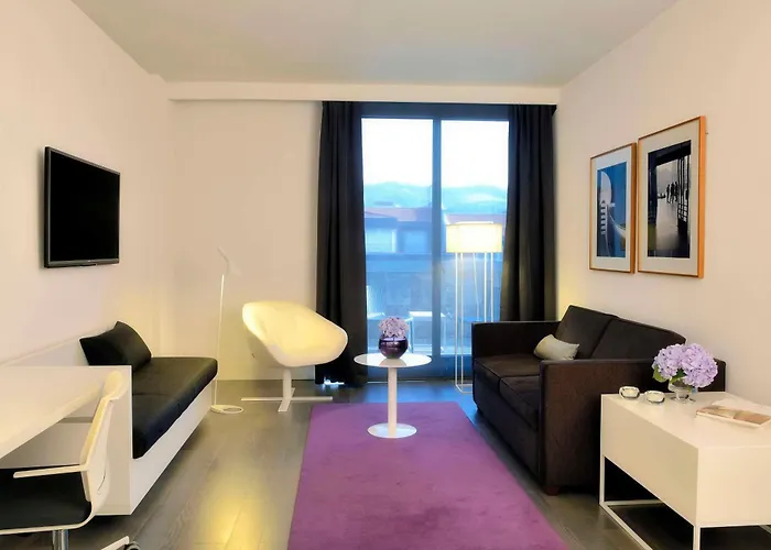 Nh Collection De Hotell 4*