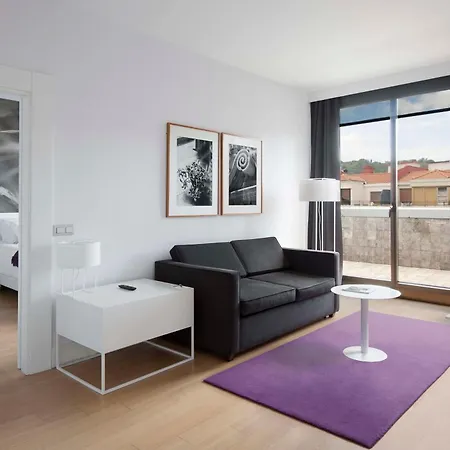 ホテル Nh コレクション デ 4*